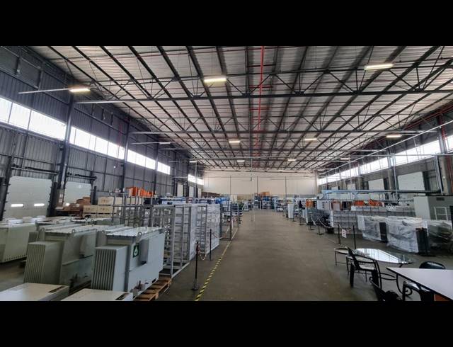2,052M² WAREHOUSE TO LET IN GLEN MARAIS